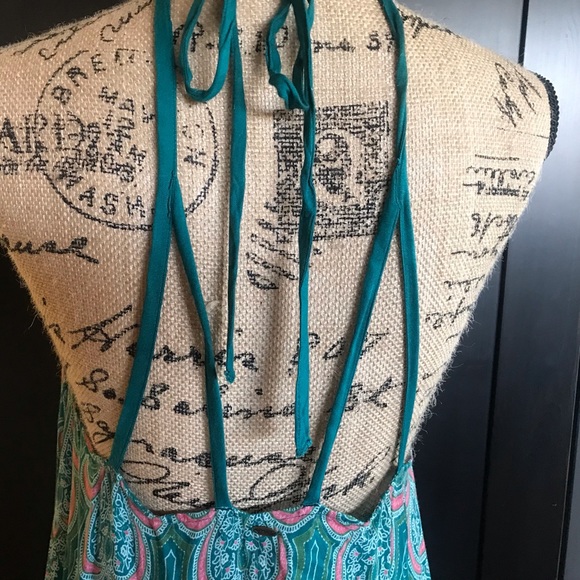 Sexy open back O’NEILL dress - Picture 4 of 8